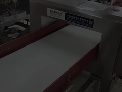 आर्थिक औद्योगिक धातु डिटेक्टर कंवेयर बेल्ट रसायन उद्योग में प्रदूषक का पता लगाना